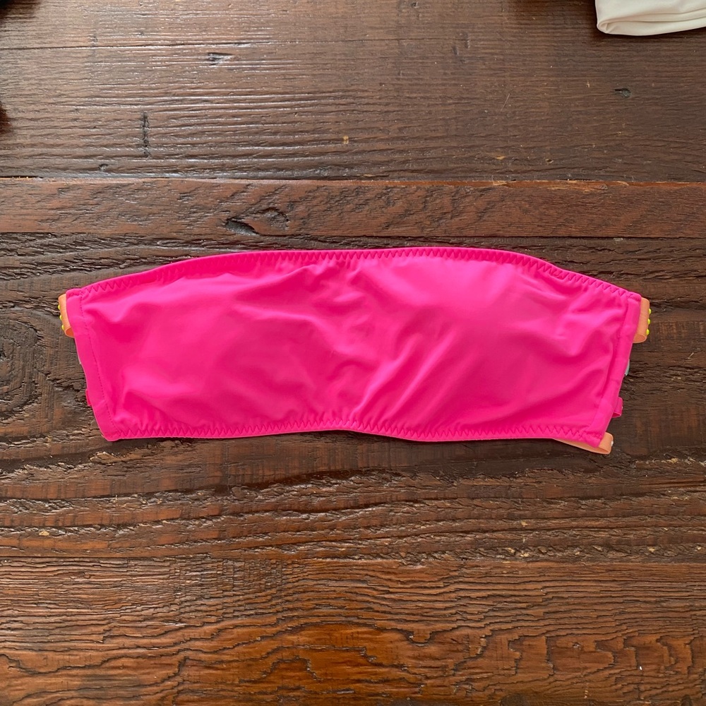 Victoria’s Secret bikini top